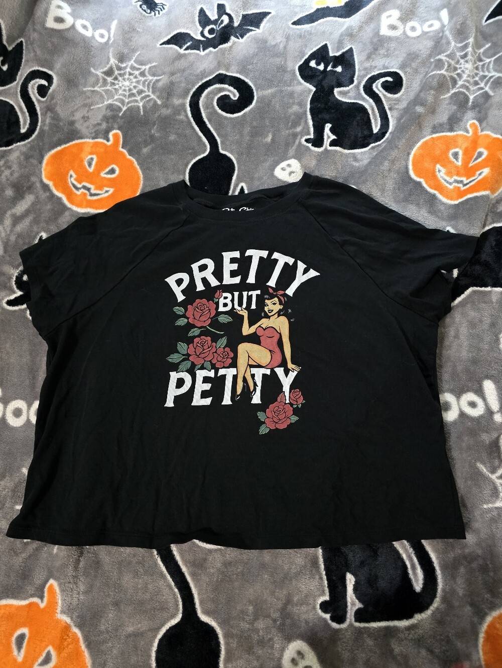 Torrid Retro Chic Crop Tee Pinup Size 1